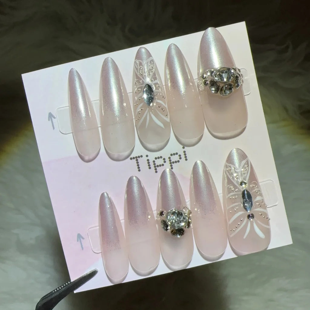 Lady Butterfly | Tippi